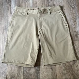 RHONE Commuter Shorts size 30 tan 9 in. Inseem